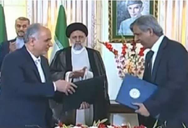  پاکستان اور ایران کے درمیان مختلف شعبوں میں تعاون کی مفاہمتی یادداشتوں پر دستخط