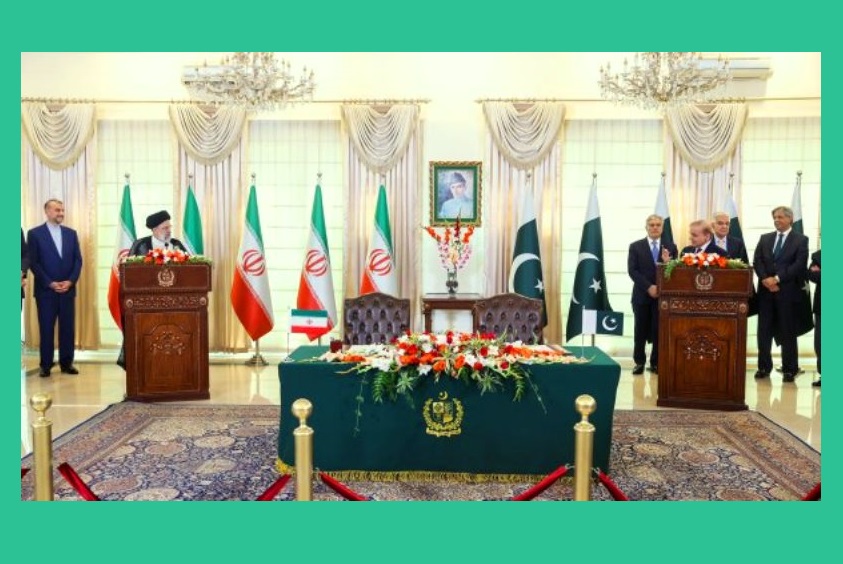 الرئيس الايراني :  العلاقات بين ايران وباكستان تاريخية و عريقة