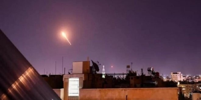 سوريا : دفاعاتنا الجوية تصدت لعدوان إسرائيلي على ريف دمشق