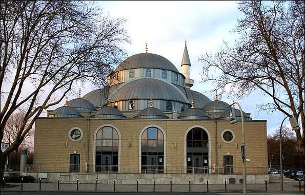 Merkez Mosque in the Marxloh district of Duisburg, the biggest mosque in Germany