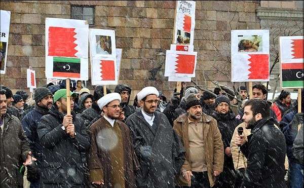 Muslims in Sweden protest against massacre of Bahrainis in front of the parliament in Stockholm