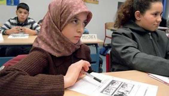 Le hijab autorisé dans les écoles islamiques en Turquie