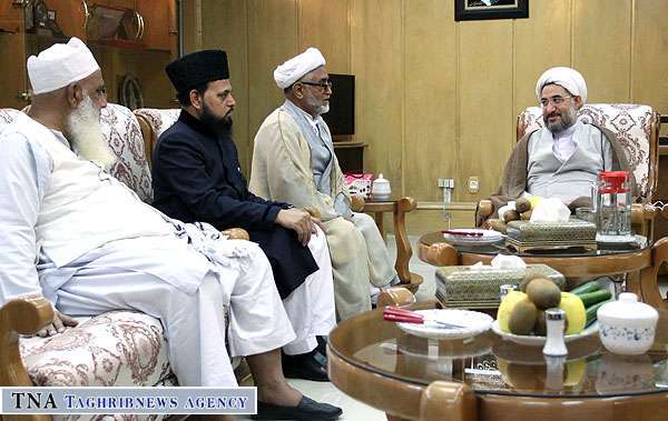 Pakistani Shia, Sunni ulema meet Ayatollah Mohsen Araki (Photo ...