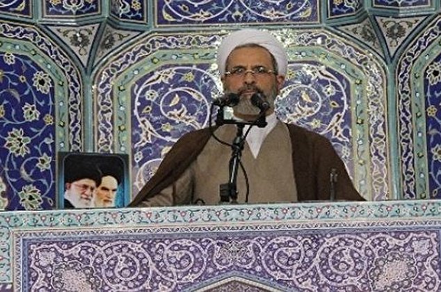 آية الله اعرافي: الشعب الايراني سيواجه عنتريات العدو بصمود