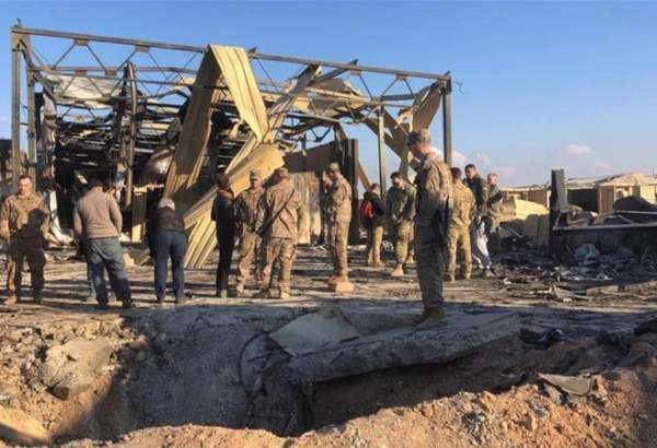 US soldiers stand at the site of Ain al-Assad airbase in Anbar, Iraq