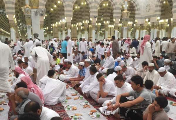 إيقاف خدمة الإفطار خلال شهر رمضان لهذا العام، في إطار للوقاية من كورونا