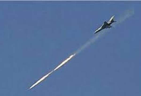 Syrian Air Force targets militant munitions cache in Idlib