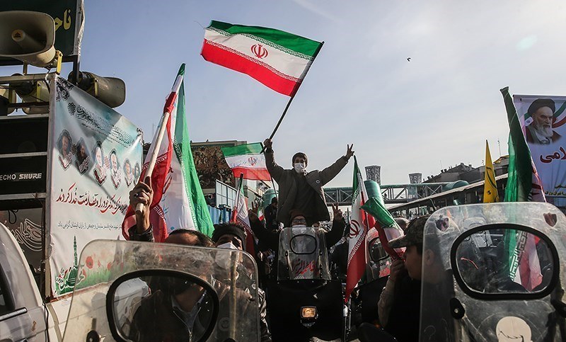 مسيرات احياء الذكرى السنوية لانتصار الثورة الاسلامية في ايران (2)  