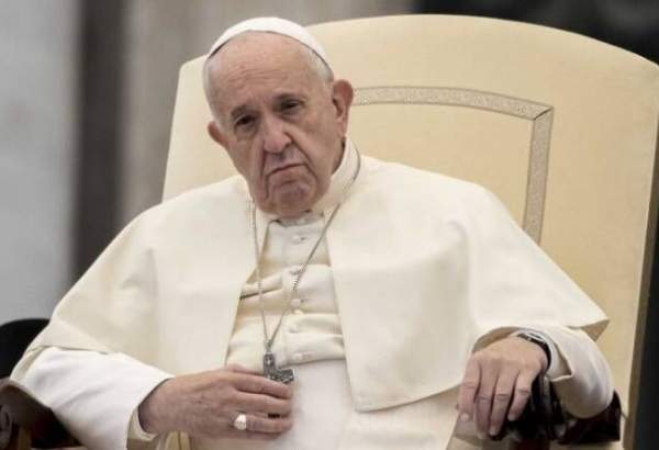 واکنش پاپ به گمانه زنی ها درباره استعفای وی