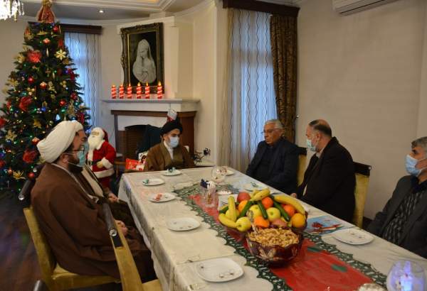 وحدت ادیان از افتخارات جمهوری اسلامی ایران است