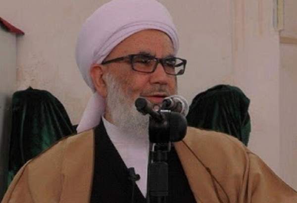 مکتب انقلاب اسلامی، برگرفته از سنت و سیره نبوی(ص) و قرآن کریم است