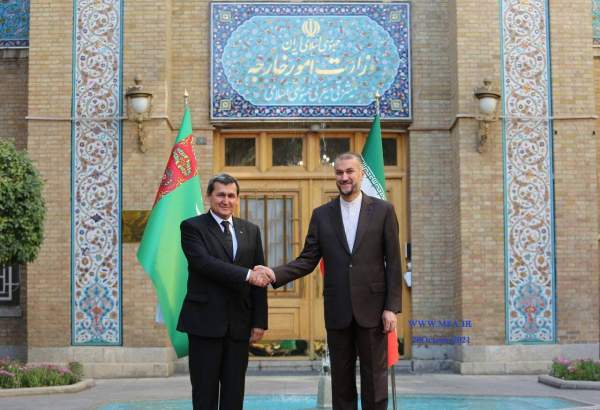 Iran, Turkmenistan FMs to hold talks in capital Tehran