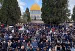 حضور هزاران فلسطینی در نمازجمعه مسجدالاقصی