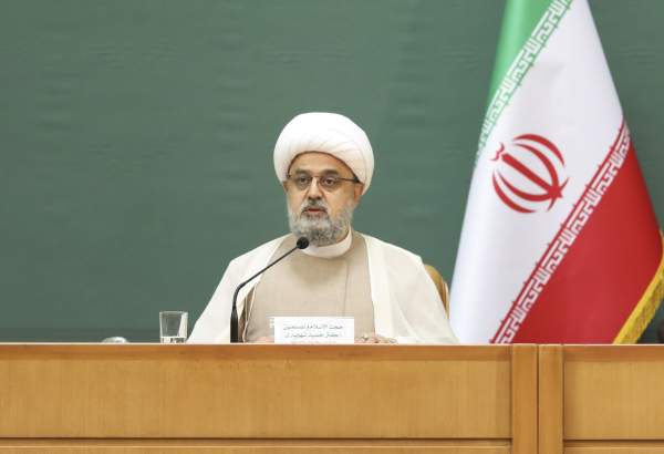 Hujjat-ul-Islam Hamid Shahriari, Secretary General of World Forum for Proximity of Islamic Schools of Thought delivering speech at 36th International Islamic Unity Conference in Tehran.