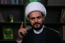 با فاسدان چپاولگر مقابله کنید و اخراج کامل اشغالگران از عراق را وظیفه خود بدانید