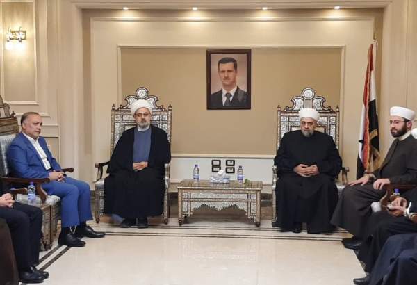 Hujjat-ul-Islam Hamid Shahriari, Secretary General of World Forum for Proximity of Islamic Schools of Thought (2nd left) in a meeting with Mohammed Abdul Sattar, Syria’s Minister of Awqaf (2nd right) in Syria.