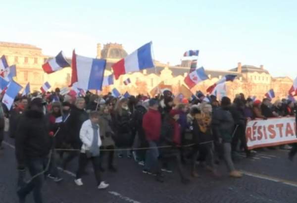 Major anti-NATO rally hits Paris streets