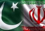 سرلشکر باقری بر تشکیل کارگروه مشترک نظامی بین ایران و پاکستان تاکید کرد