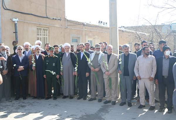 جان فشانی و از خودگذشتگی کردستانی ها در همه دوران انقلاب ستودنی است