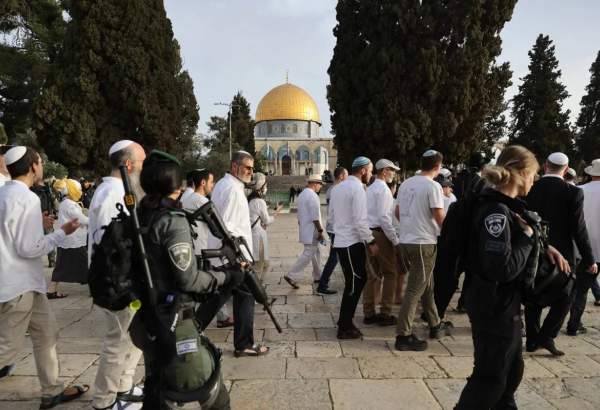 Over 1,500 Israeli settlers storm Al-Aqsa Mosque compound