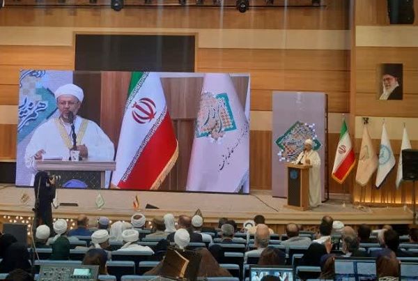 Iranian Sunni cleric warns of misreading of religion