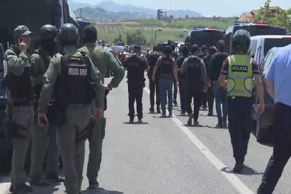  Un terroriste OMK meurt après une descente de police albanaise  