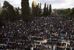 حضور ۵۰ هزار فلسطینی در نماز جمعه مسجدالاقصی