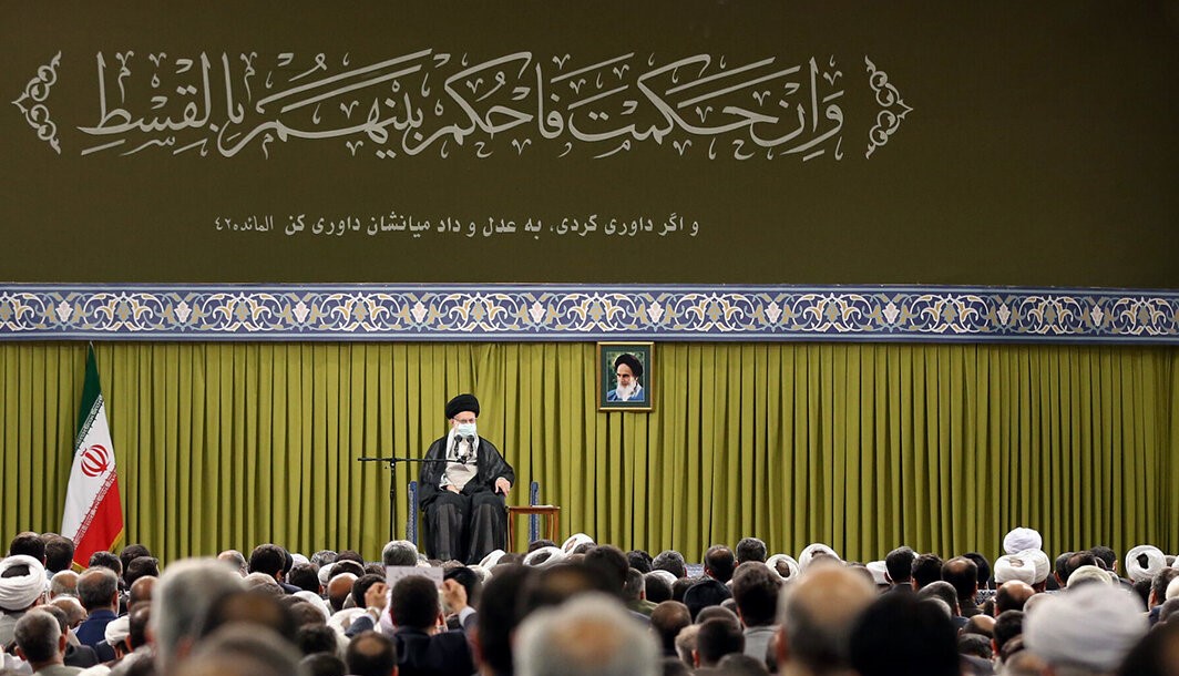 الامام الخامنئي : على السلطة القضائية احقاق حقوق المواطنين وتوفير الحريات المشروعة في البلاد