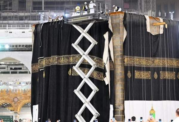 Ka’aba draped in new Kiswa to mark beginning of new year 1445