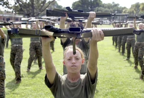 FILE PHOTO. Female Marine Corps recruit goes through close combat training © Getty Images / Scott Olson