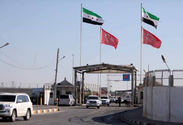 Members of the US House of Representatives such as Joe Wilson, Dean Phillips and Victoria Spartz, arrive to Syria in armored vehicles through Kilis’s Oncupinar Border Gate in Azaz, Syria on August 27, 2023 [Bekir Kasım – Anadolu Agency]