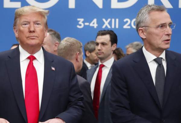 Donald Trump and NATO Secretary General Jens Stoltenberg attend a NATO leaders meeting in Watford, England, December 4, 2019 ©  AP / Frank Augstein