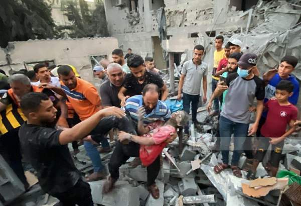 21 Palestinian civilians, including children, killed in an Israeli airstrike in Khan Yunis