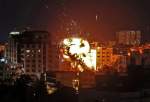 Israeli bomb flares, only light in Gaza skyline at nights (photo)  