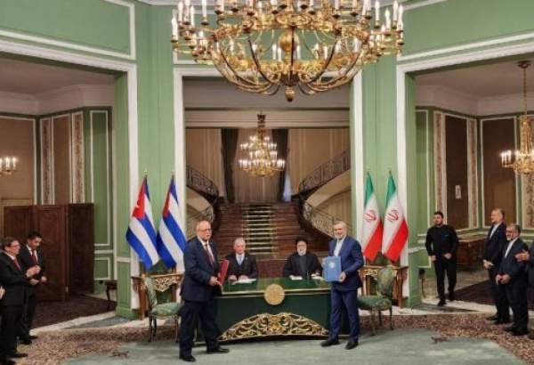 Pres. Raisi, Miguel Diaz-Canel ink joint statement on deepening strategic, bilateral ties