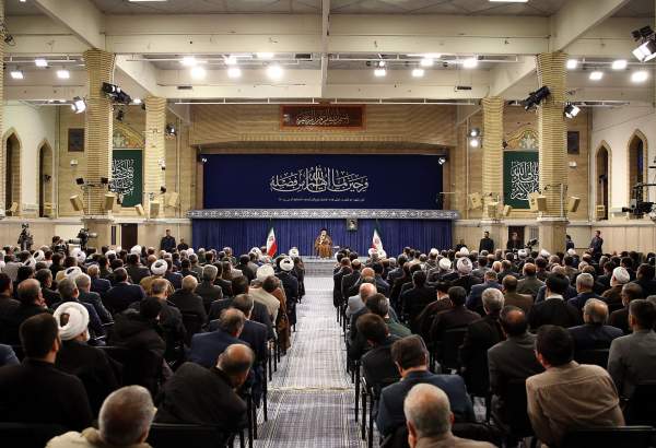 Martyrs make identity of Iranian nation