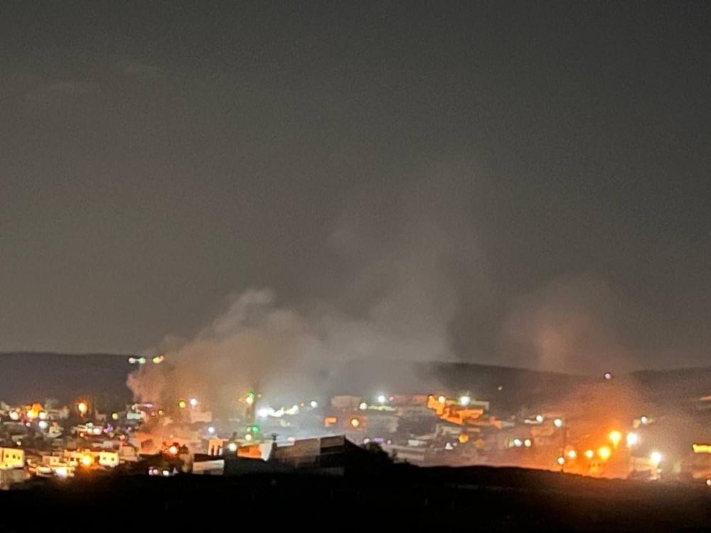 قوات الاحتلال تقتحم الضفة وتحاصر بلدية رام الله واشتباكات بمخيم الفارعة