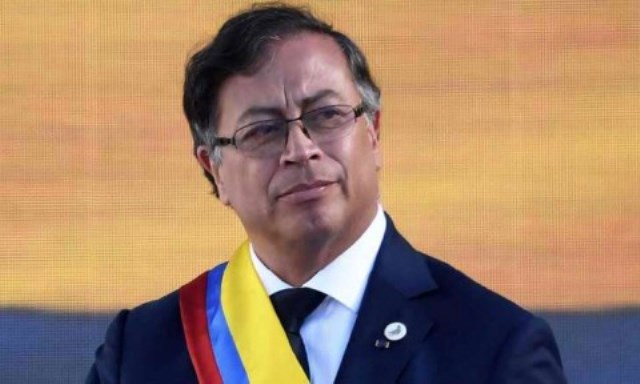 رئيس كولومبيا يطالب الجنائية الدولية بإصدار مذكرة اعتقال للمجرم نتنياهو
