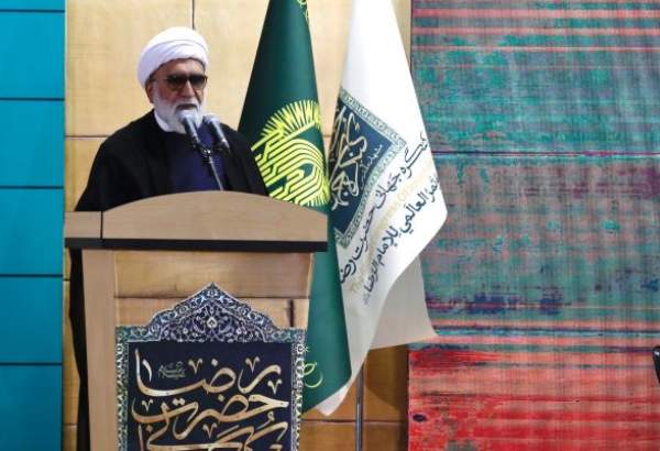 Hujjat-ul-Islam Ahmad Marvi, custodian of Imam Reza (AS) shrine speaking at the 5th International Imam Reza Congress in Mashhad (photo)