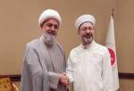 الدكتور شهرياري يلتقي رئيس منظمة الشؤون الدينية بتركيا
