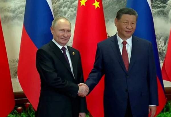 روس کے صدر ولادیمر پیوٹن کی بیجنگ میں چین کے صدر شی جن پنگ سے ملاقات