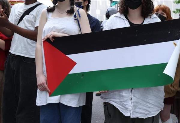 Pro-Palestinian protests continue across US campuses amid arrests