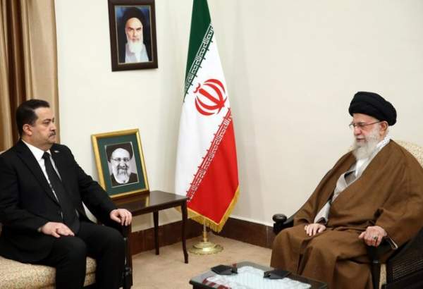 Le Leader reçoit le Premier ministre irakien à Téhéran
