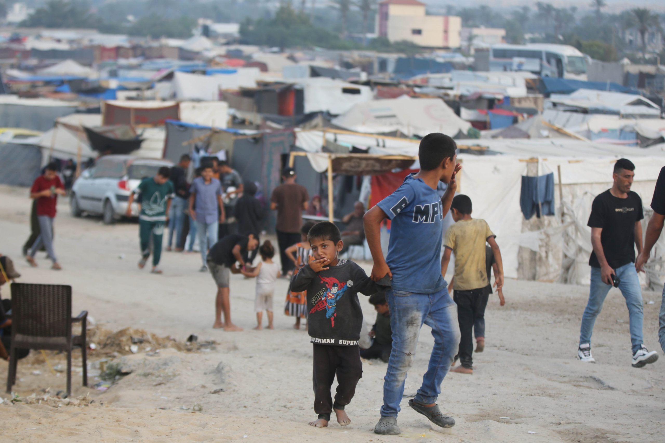 الأونروا تحذر: أعداد المصابين بالأمراض المعدية في قطاع غزة تتزايد