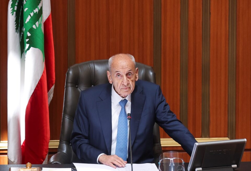 رئيس مجلس النواب اللبناني، نبيه برّي، من داخل مبنى المجلس في العاصمة بيروت