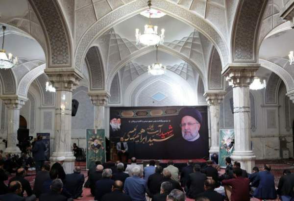 وزير الثقافة الايراني : الرئيس الشهيد اثبت بأن نظام الحكم الاسلامي قادر على ادارة المجتمع بشكل كامل