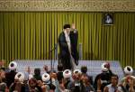 Leader receives thousands of Iranians on Eid al-Ghadir (photo)  <img src="/images/picture_icon.png" width="13" height="13" border="0" align="top">