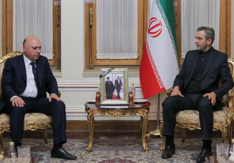 مباحثات ايرانية - اذربيجانية تتناول تعزيز العلاقات بين البلدين