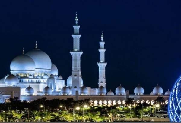 کاهش زمان خطبه‌های نماز جمعه در امارات به دلیل گرمای بی‌سابقه