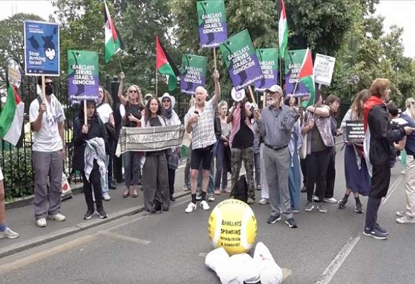 اعتراض هوادارن فلسطین در نخستین روز مسابقات تنیس ویمبلدون